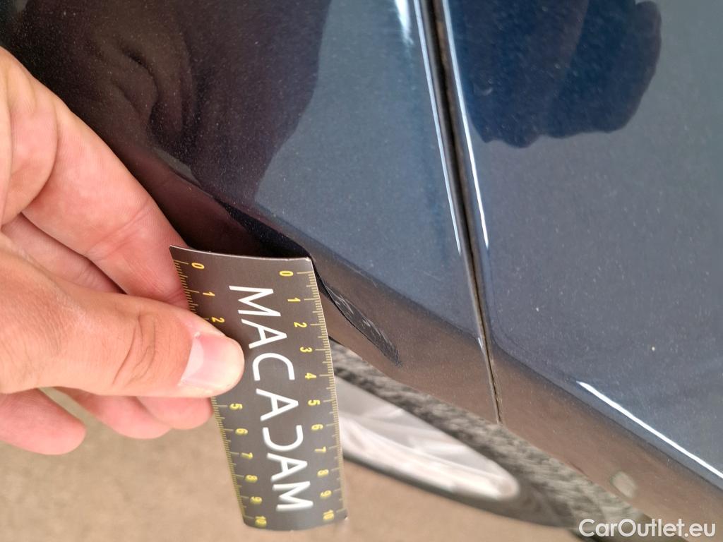  Fiat  500 FIAT   2015  3P  Berline Hybrid 10 BSG 70 ch Dolcevita #9