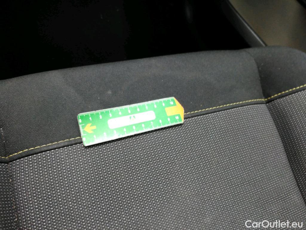  Citroen  C3  Société Feel 1.2 PureTech 80CV BVM5 E6d #17