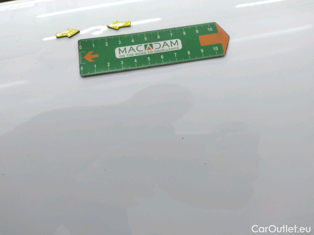  Citroen  C3  Société Feel 1.2 PureTech 80CV BVM5 E6d #26