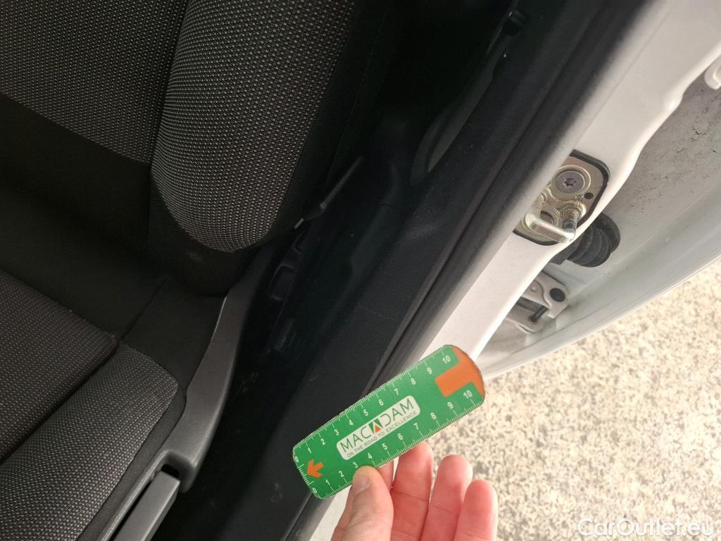  Citroen  C3 CITROEN  / 2020 / 5P / Berline PureTech 83 S&S BVM Feel Pack #8