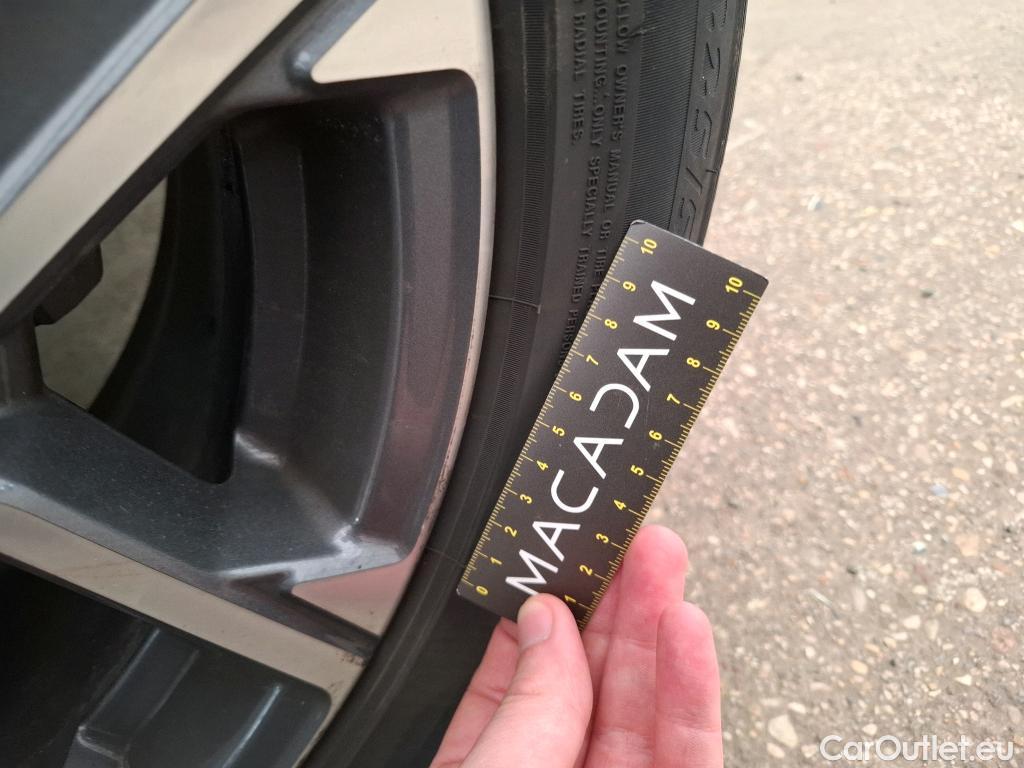  Bmw  X2 Série  sDrive 18i Lounge 1.5 135CV BVM6 E6d #23