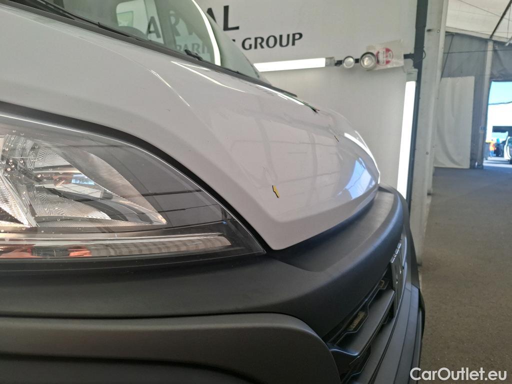  Fiat  Ducato FIAT  2014  4P Fourgon tôlé H3Power 120 3.0 M H2 Pack #24