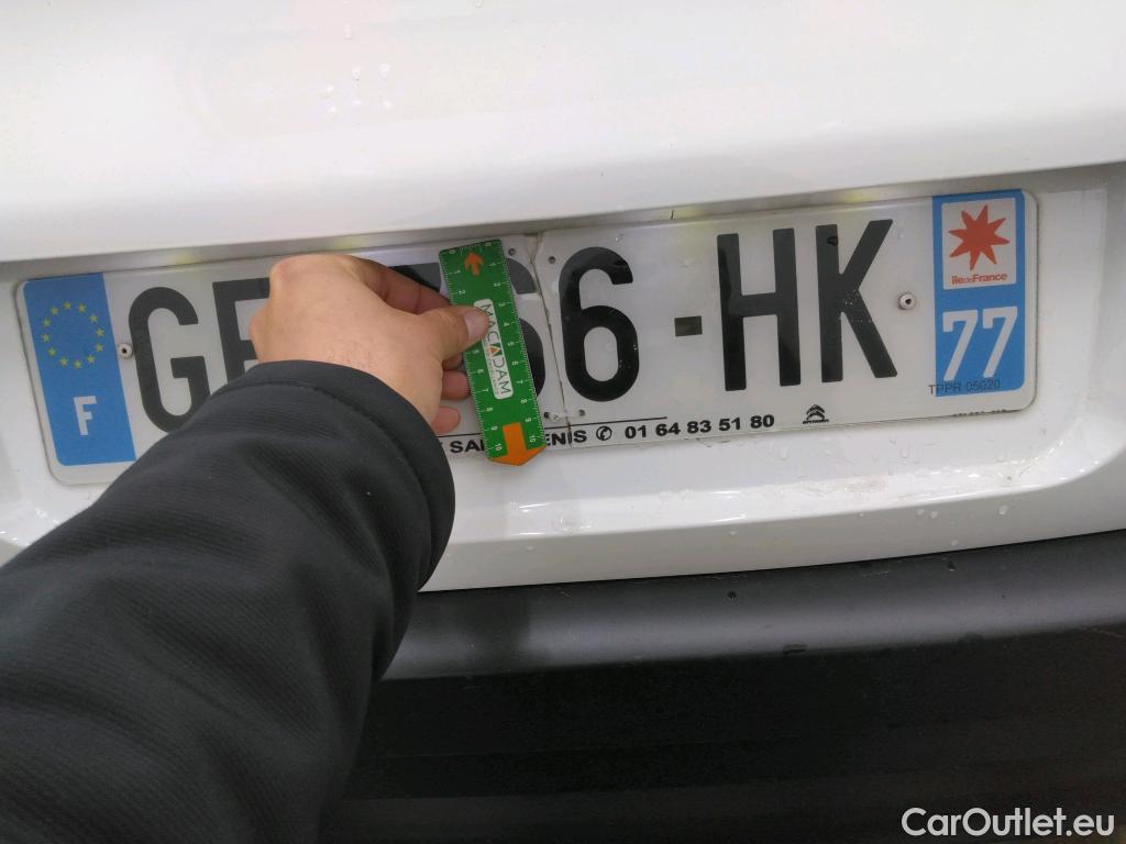  Citroen  C3  Société Feel 1.2 PureTech 80CV BVM5 E6d #12