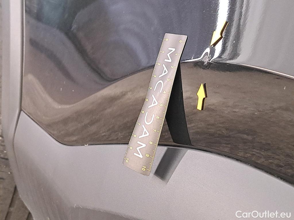  Citroen  C4  X Feel Pack 1.2 PureTech 130CV BVA8 6E #10