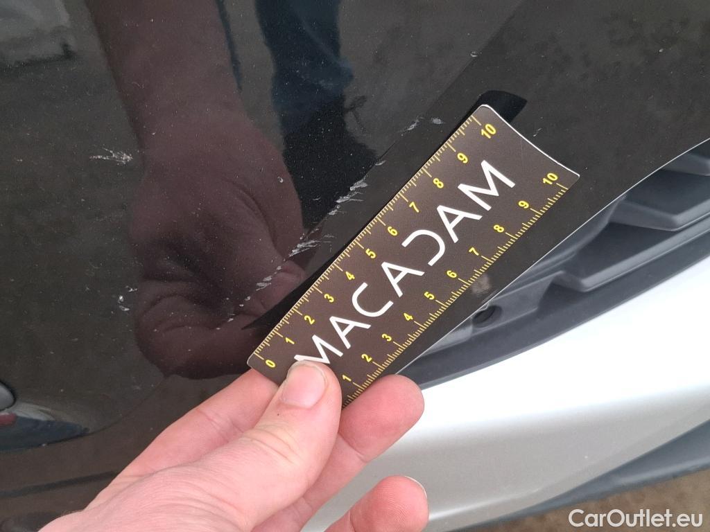  Opel   Grandland X Grandland X Elegance Business 1.5 130CV BVA8 E6d #24