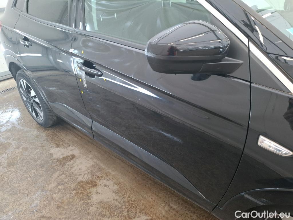  Opel   Grandland X Grandland X Elegance Business 1.5 130CV BVA8 E6d #1