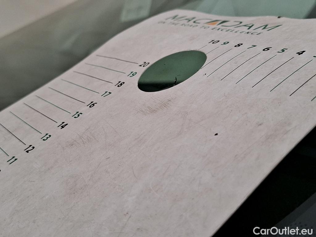  Peugeot  2008  Active Business 1.2 PureTech 130CV BVA8 E6d #40