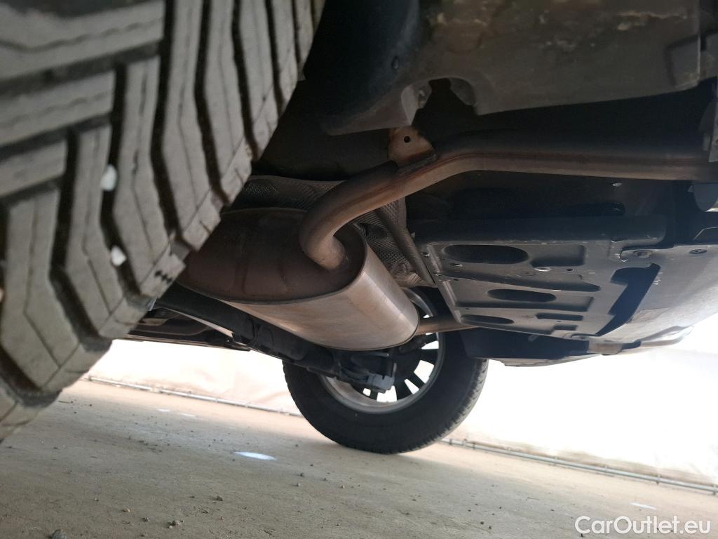  Peugeot  2008  Active Business 1.2 PureTech 130CV BVA8 E6d #42