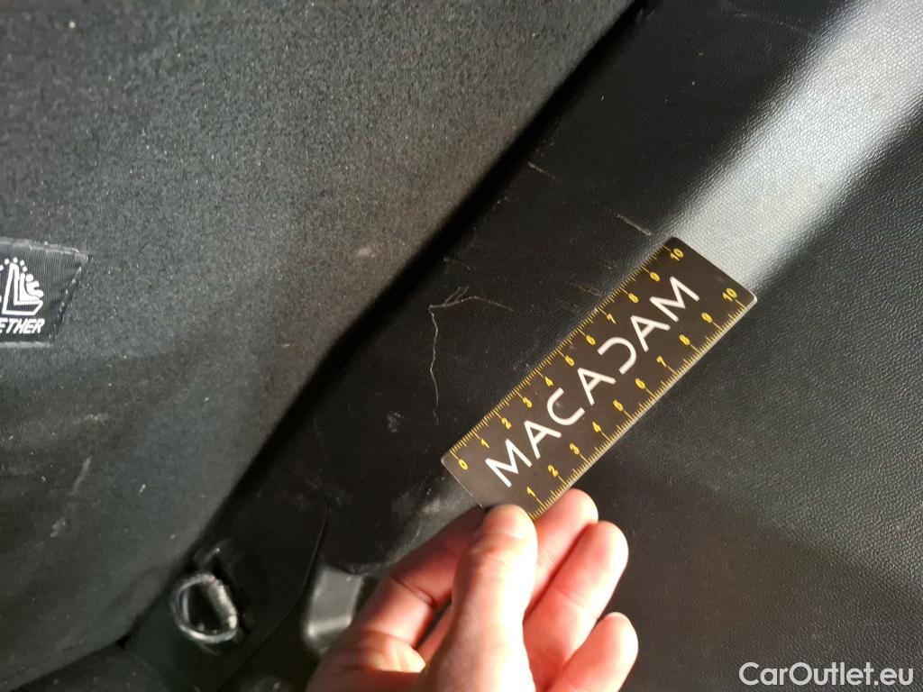  Peugeot  2008  Active Business 1.2 PureTech 130CV BVA8 E6d #30