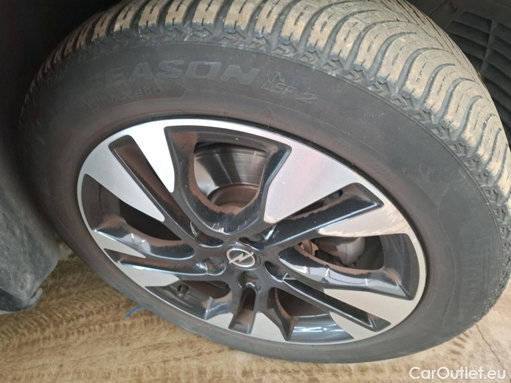  Opel   Grandland X Grandland X Elegance Business 1.5 130CV BVA8 E6d #20