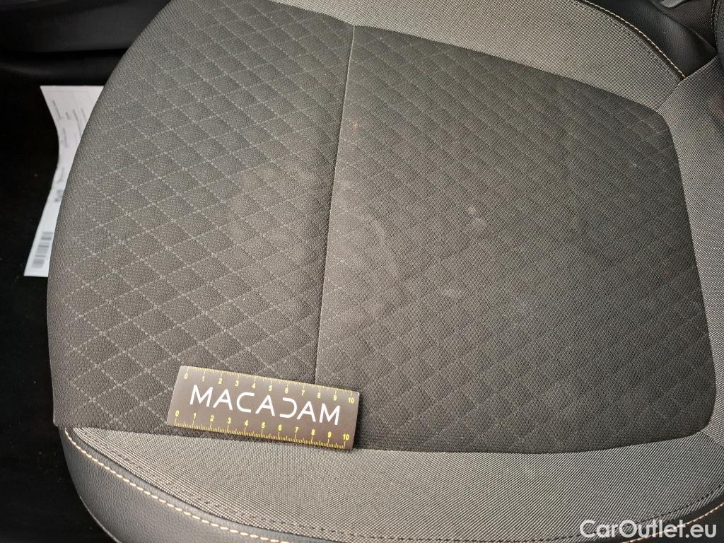  Opel   Grandland X Grandland X Elegance Business 1.5 130CV BVA8 E6d #45