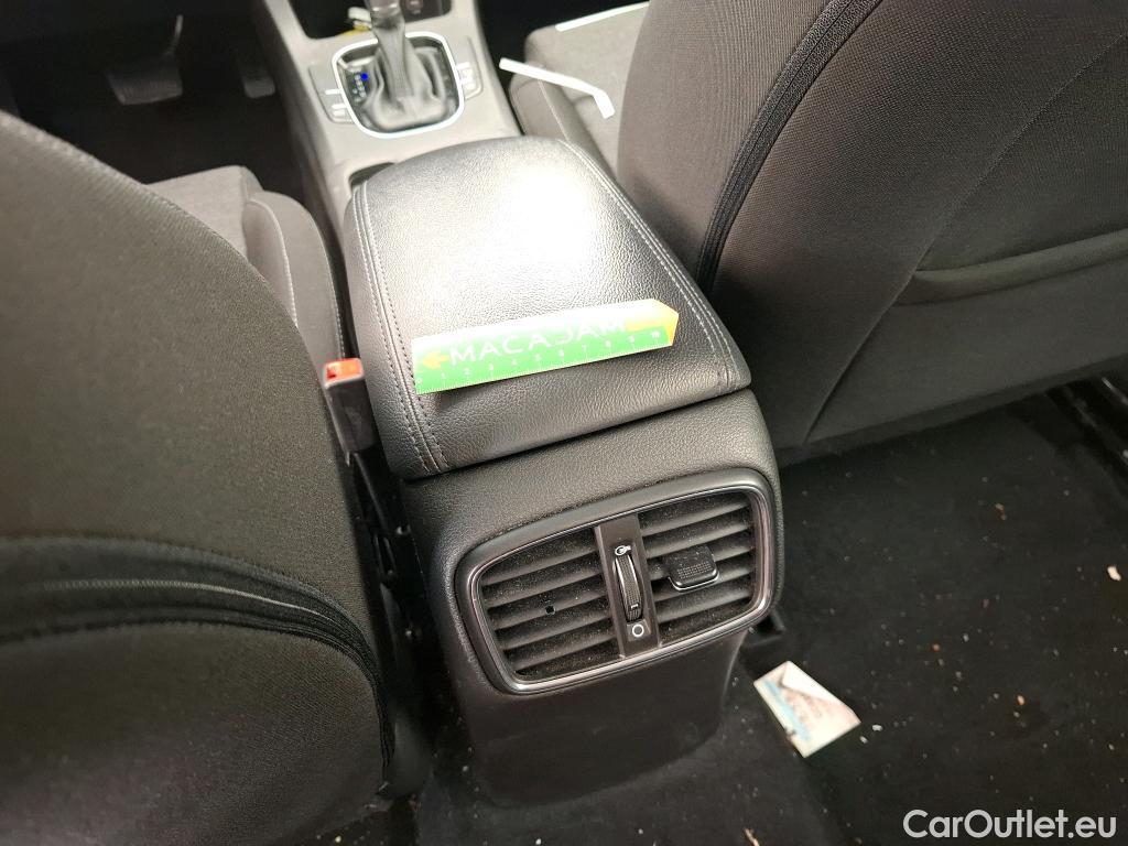  Hyundai  i30  cw Business 1.6 CRDi 115CV BVA7 E6d #6