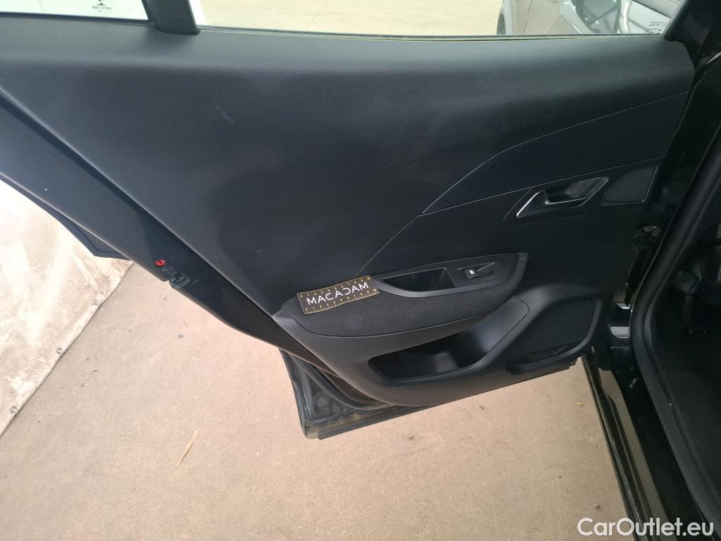  Peugeot  2008  Active Business 1.2 PureTech 130CV BVA8 E6d #17