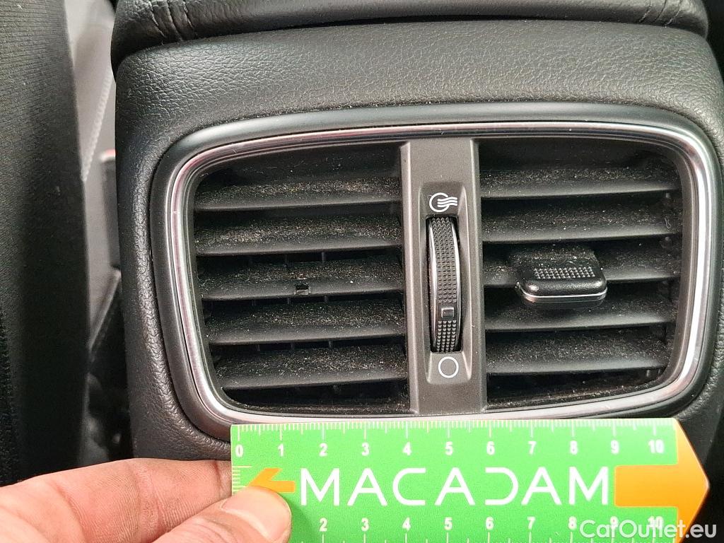  Hyundai  i30  cw Business 1.6 CRDi 115CV BVA7 E6d #7