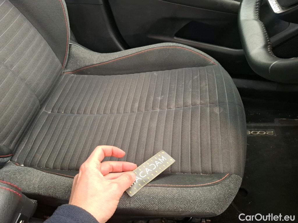  Peugeot  2008  Active Business 1.2 PureTech 130CV BVA8 E6d #45