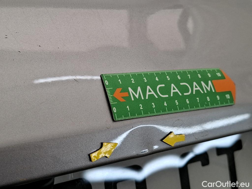  Hyundai  i30  cw Business 1.6 CRDi 115CV BVA7 E6d #5