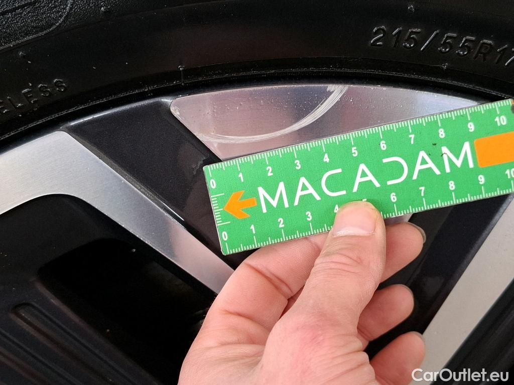  Hyundai  Konna Kona Creative Electrique 2WD 64kWh BVA #26