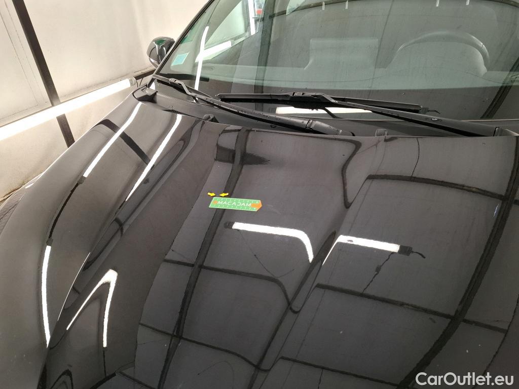  Toyota  Yaris TOYOTA  Hybride / 2019 / 5P / Berline Hybride 116h Dynamic Business Beyond Zer #7