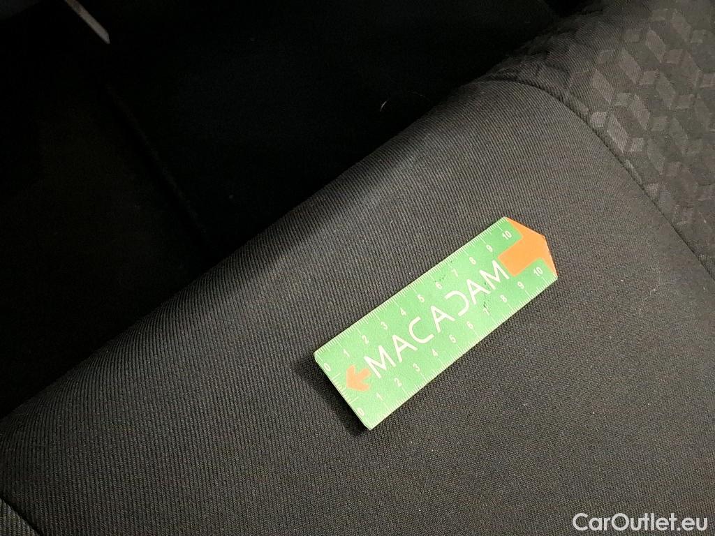  Toyota  Yaris TOYOTA  Hybride / 2019 / 5P / Berline Hybride 116h Dynamic Business Beyond Zer #43