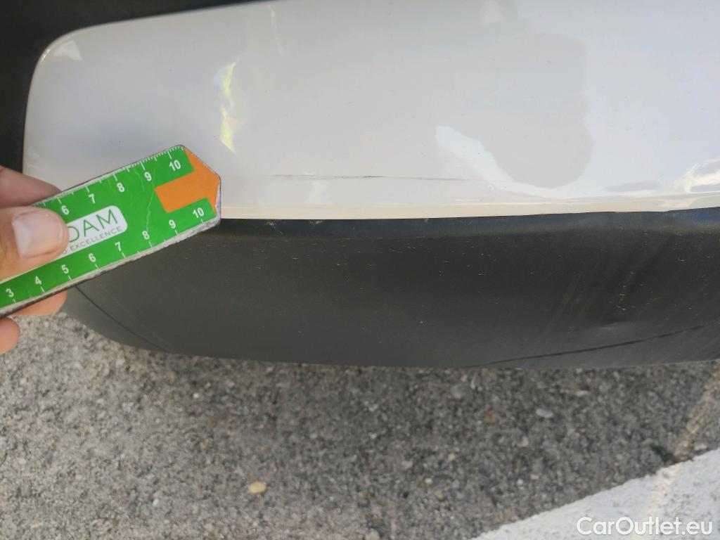  Hyundai  Konna HYUNDAI Kona / 2017 / 5P / todoterreno 1.6 GDI HEV Klass DCT #9