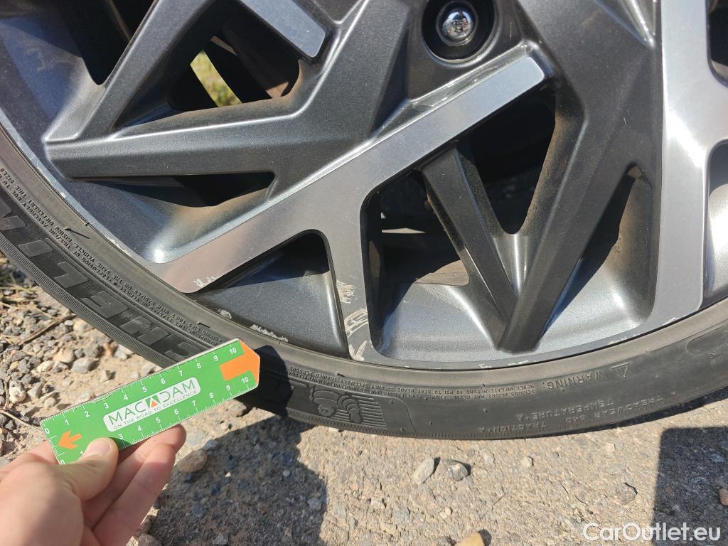  Hyundai  Konna HYUNDAI Kona / 2020 / 5P / todoterreno 1.6 GDI HEV Style Sky DCT #5