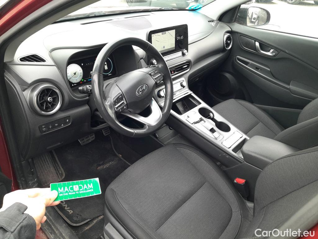  Hyundai  Konna HYUNDAI Kona / 2020 / 5P / todoterreno 150kW EV Tecno 2C #24
