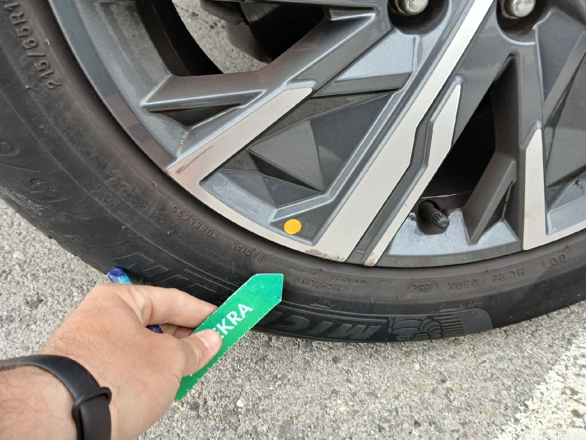  Hyundai  Tucson HYUNDAI  / 2020 / 5P / todoterreno 1.6 TGDI 110kW (150CV) Klass #41