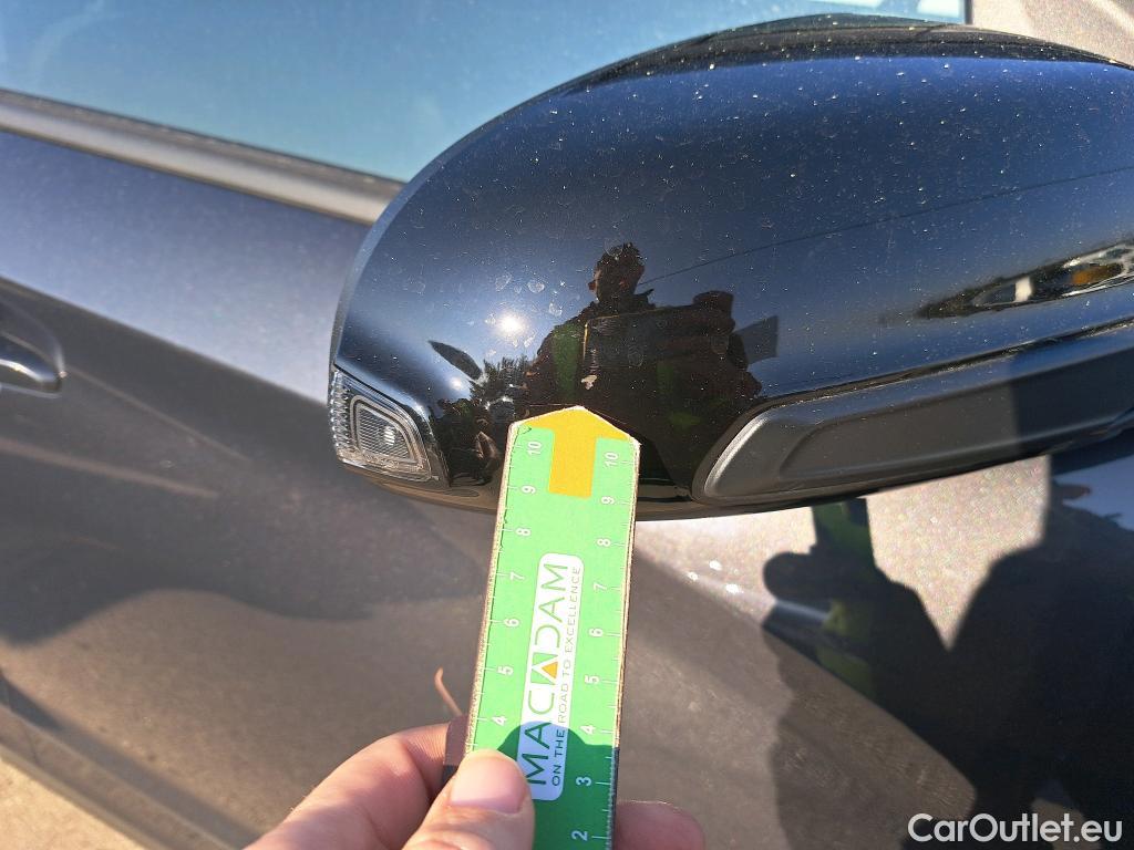  Hyundai  Konna HYUNDAI Kona / 2020 / 5P / todoterreno 150kW EV Tecno 2C #30