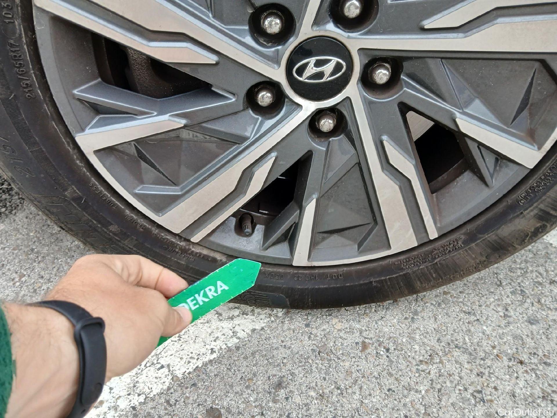  Hyundai  Tucson HYUNDAI  / 2020 / 5P / todoterreno 1.6 TGDI 110kW (150CV) Klass #15