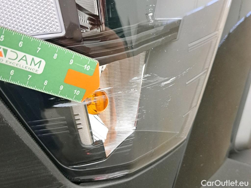  Hyundai  Konna HYUNDAI Kona / 2023 / 5P / todoterreno 1.6 GDI HEV Maxx DCT #28