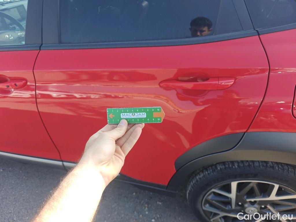  Hyundai  Konna HYUNDAI Kona / 2020 / 5P / todoterreno 1.6 GDI HEV Style Sky DCT #37