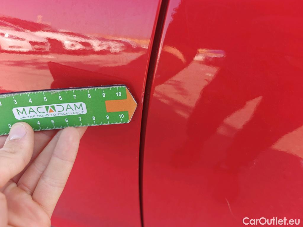  Hyundai  Konna HYUNDAI Kona / 2020 / 5P / todoterreno 1.6 GDI HEV Style Sky DCT #36