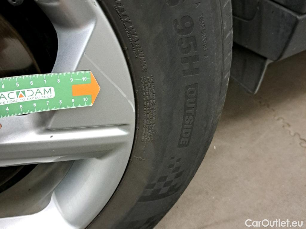  Hyundai  Konna HYUNDAI Kona / 2023 / 5P / todoterreno 1.6 GDI HEV Maxx DCT #25