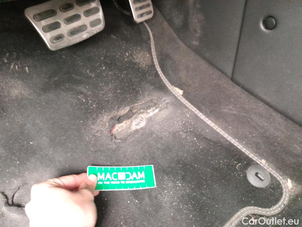  Hyundai  Konna HYUNDAI Kona / 2020 / 5P / todoterreno 150kW EV Tecno 2C #18