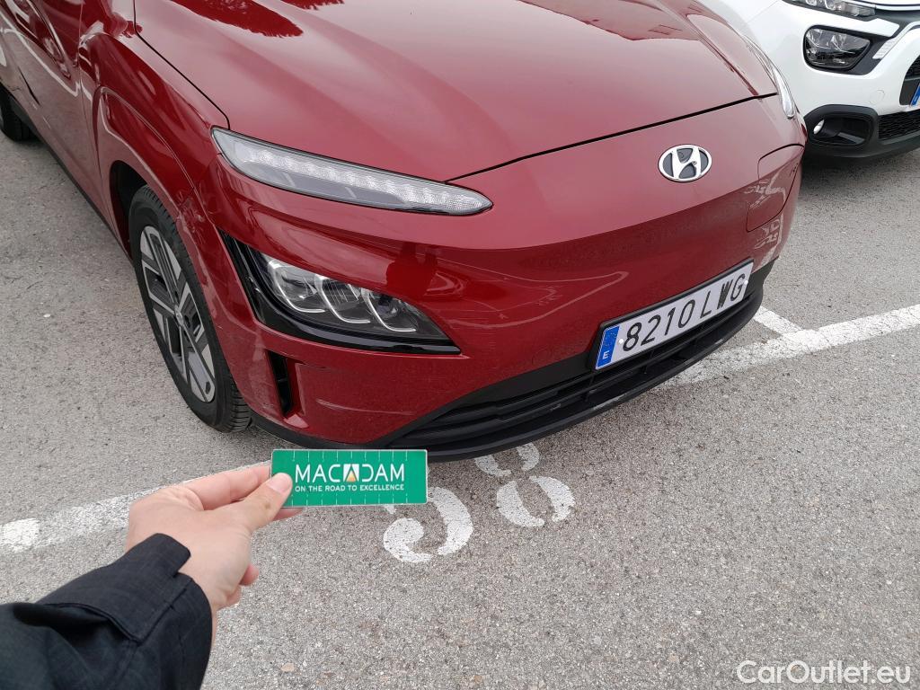  Hyundai  Konna HYUNDAI Kona / 2020 / 5P / todoterreno 150kW EV Tecno 2C #13