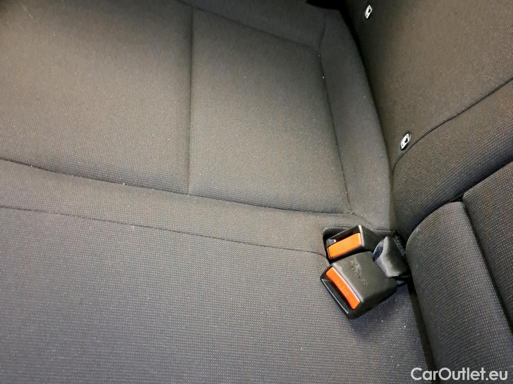  Hyundai  Konna HYUNDAI Kona / 2023 / 5P / todoterreno 1.6 GDI HEV Maxx DCT #19