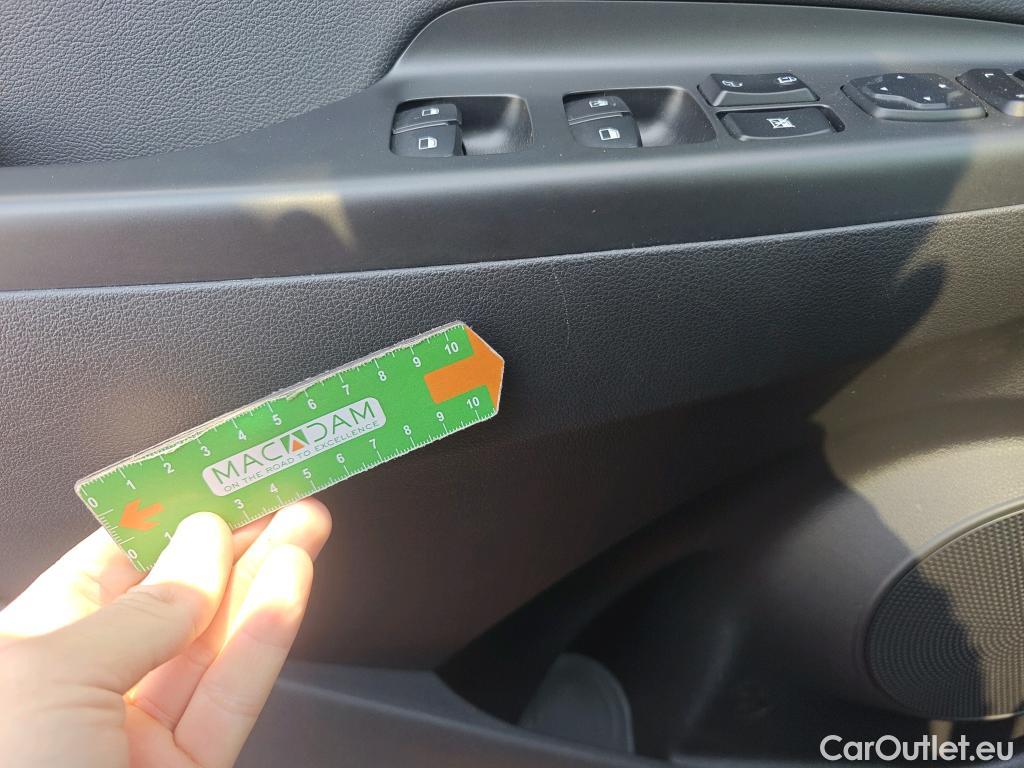  Hyundai  Konna HYUNDAI Kona / 2020 / 5P / todoterreno 1.6 GDI HEV Style Sky DCT #19