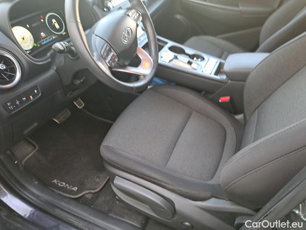  Hyundai  Konna HYUNDAI Kona / 2020 / 5P / todoterreno 150kW EV Tecno 2C #28
