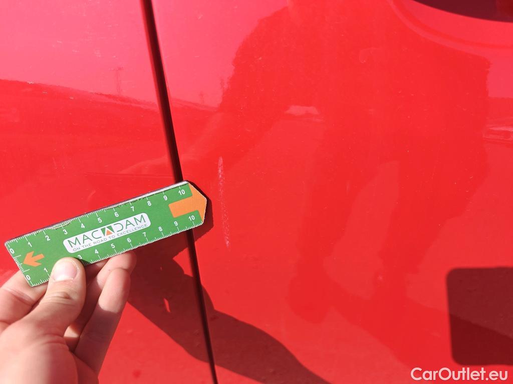  Hyundai  Konna HYUNDAI Kona / 2020 / 5P / todoterreno 1.6 GDI HEV Style Sky DCT #27