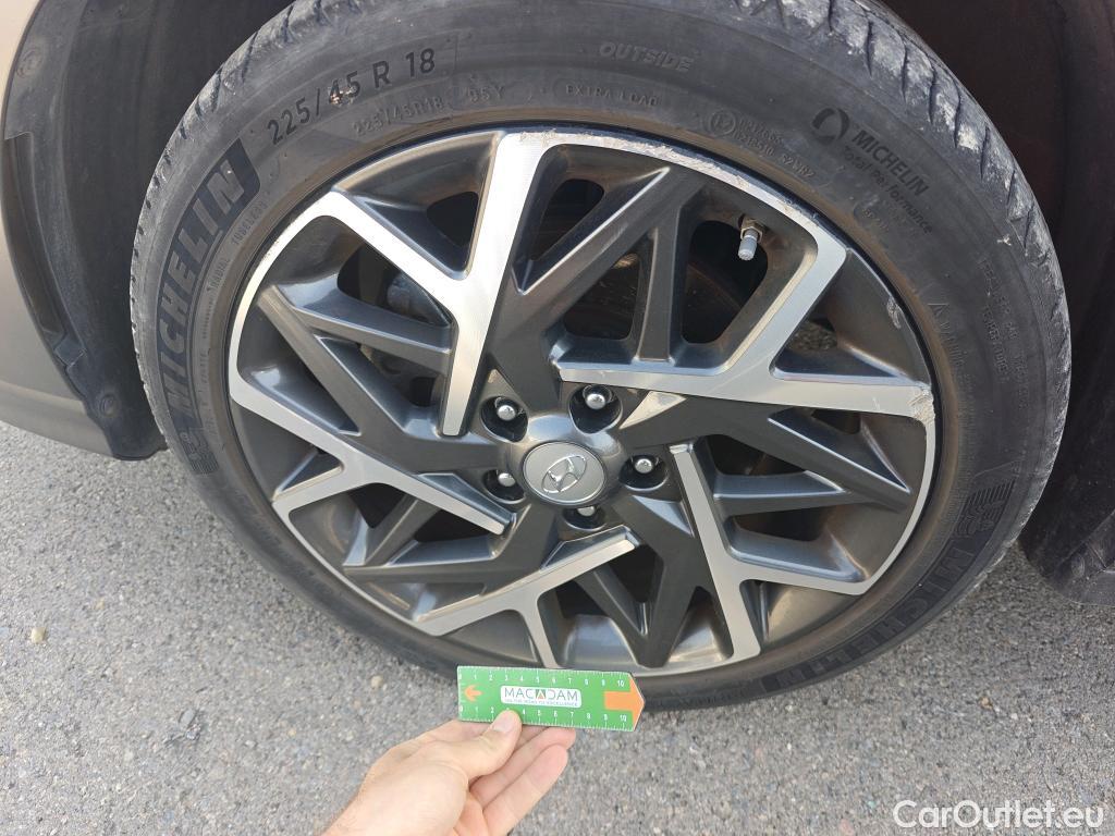  Hyundai  Konna HYUNDAI Kona / 2020 / 5P / todoterreno 1.6 GDI HEV Style Sky DCT #7