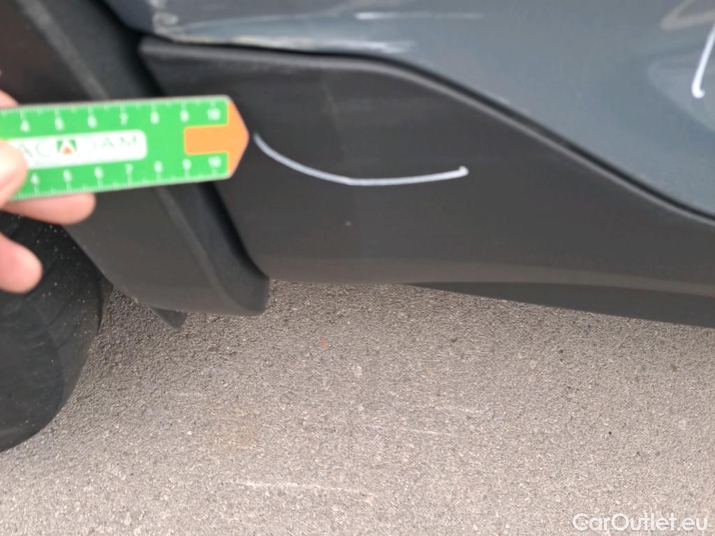  Volvo  XC 40 VOLVO XC40 Recharge Eléctrico Core Auto 70 kWh #24