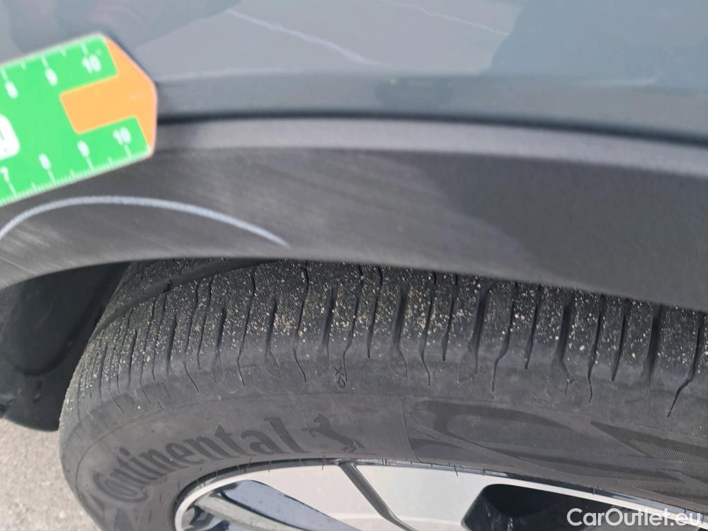  Volvo  XC 40 VOLVO XC40 Recharge Eléctrico Core Auto 70 kWh #12