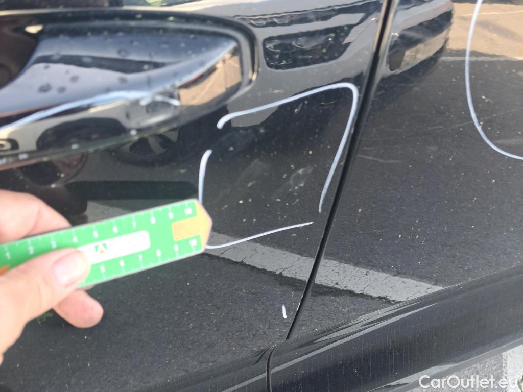  Volvo  XC 40 VOLVO XC40 / 2021 / 5P / todoterreno 1.5 T4 Recharge PHEV Core Auto #2