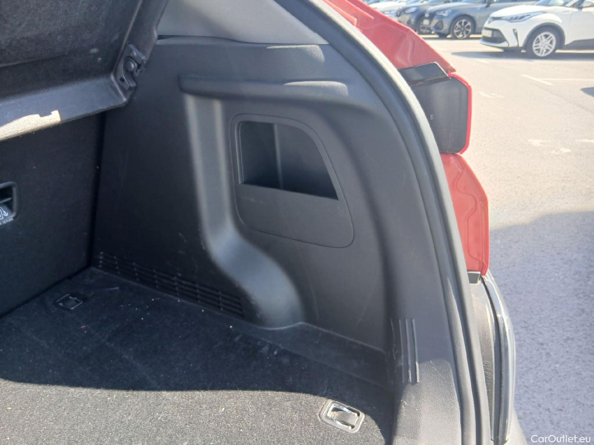  Hyundai  Konna HYUNDAI Kona / 2020 / 5P / todoterreno 1.6 GDI HEV Maxx DCT #45