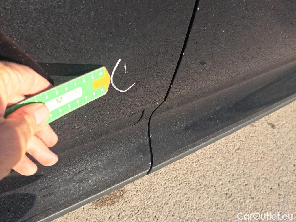  Volvo  XC 40 VOLVO XC40 / 2021 / 5P / todoterreno 1.5 T4 Recharge PHEV Core Auto #9