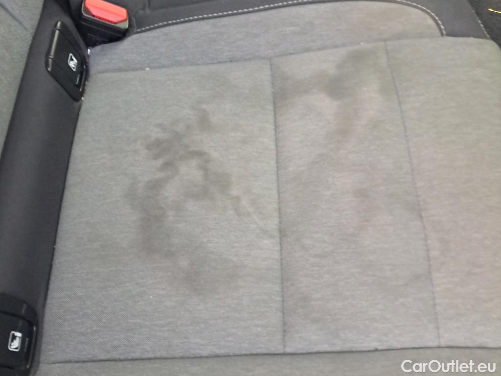  Volvo  XC 40 VOLVO XC40 / 2021 / 5P / todoterreno 1.5 T4 Recharge PHEV Core Auto #12