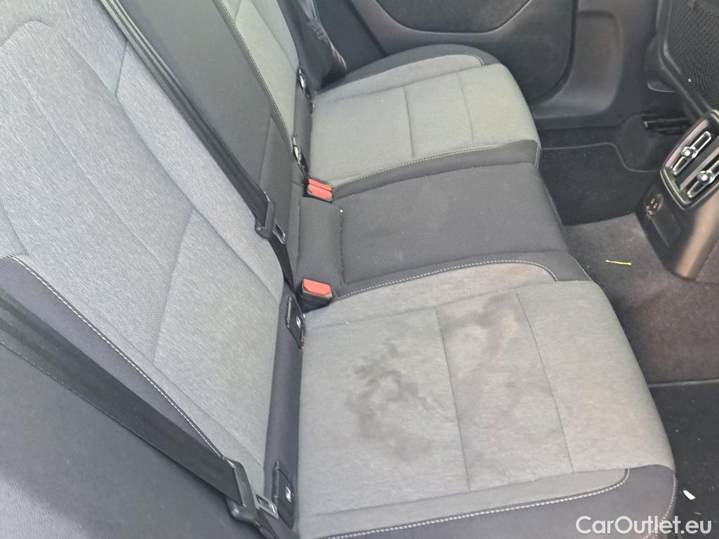  Volvo  XC 40 VOLVO XC40 / 2021 / 5P / todoterreno 1.5 T4 Recharge PHEV Core Auto #11