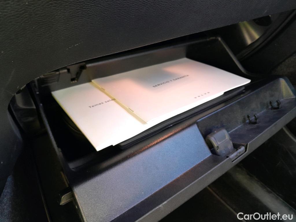  Volvo  XC 40 VOLVO XC40 / 2017 / 5P / todoterreno 1.5 T4 Twin Recharge Inscription Ex Auto #30