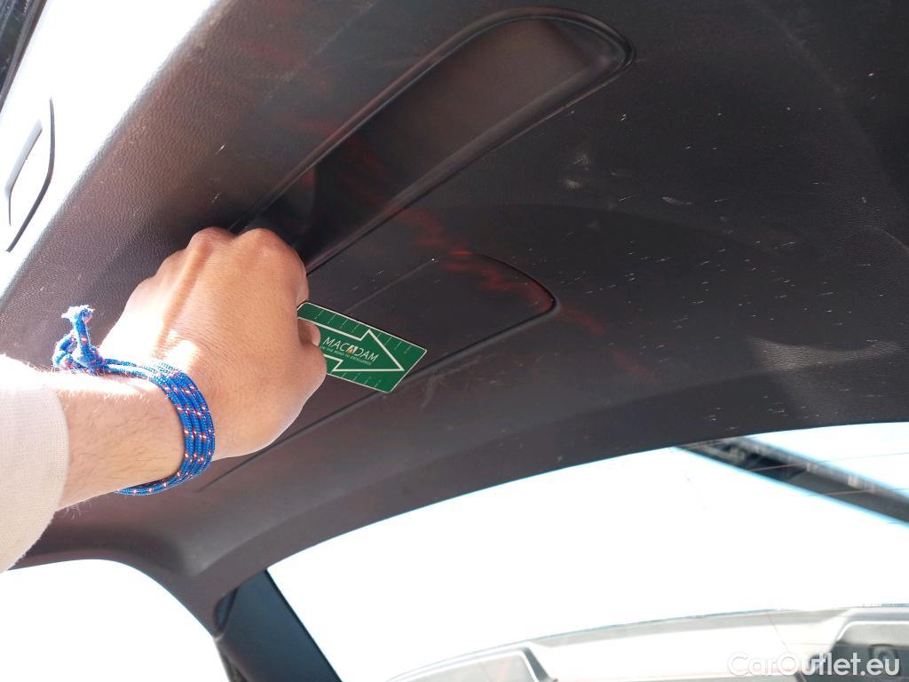  Volvo  XC 40 VOLVO XC40 / 2021 / 5P / todoterreno 1.5 T4 Recharge PHEV Core Auto #6