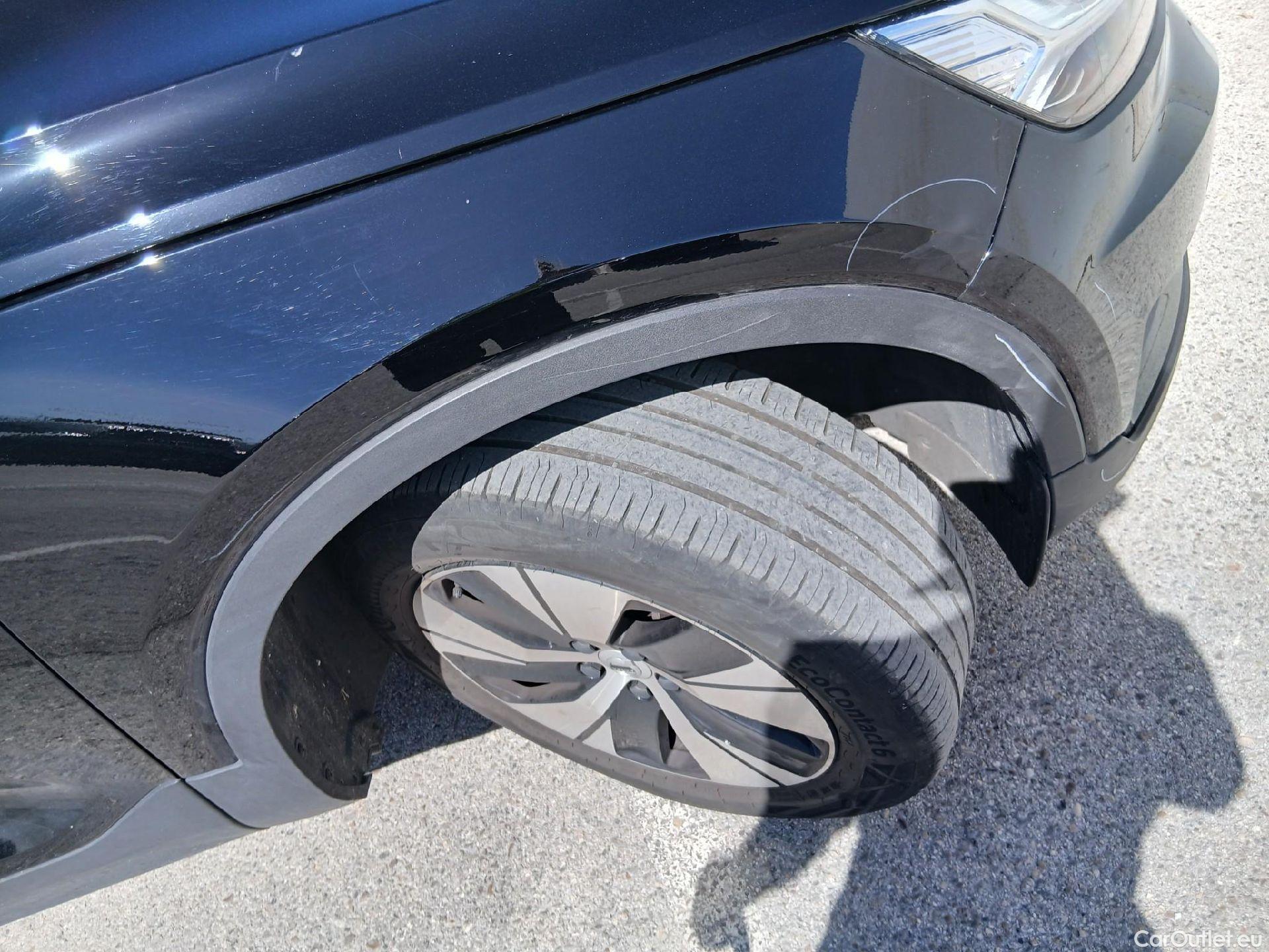  Volvo  XC 40 VOLVO XC40 / 2017 / 5P / todoterreno 1.5 T2 Momentum Pro #43